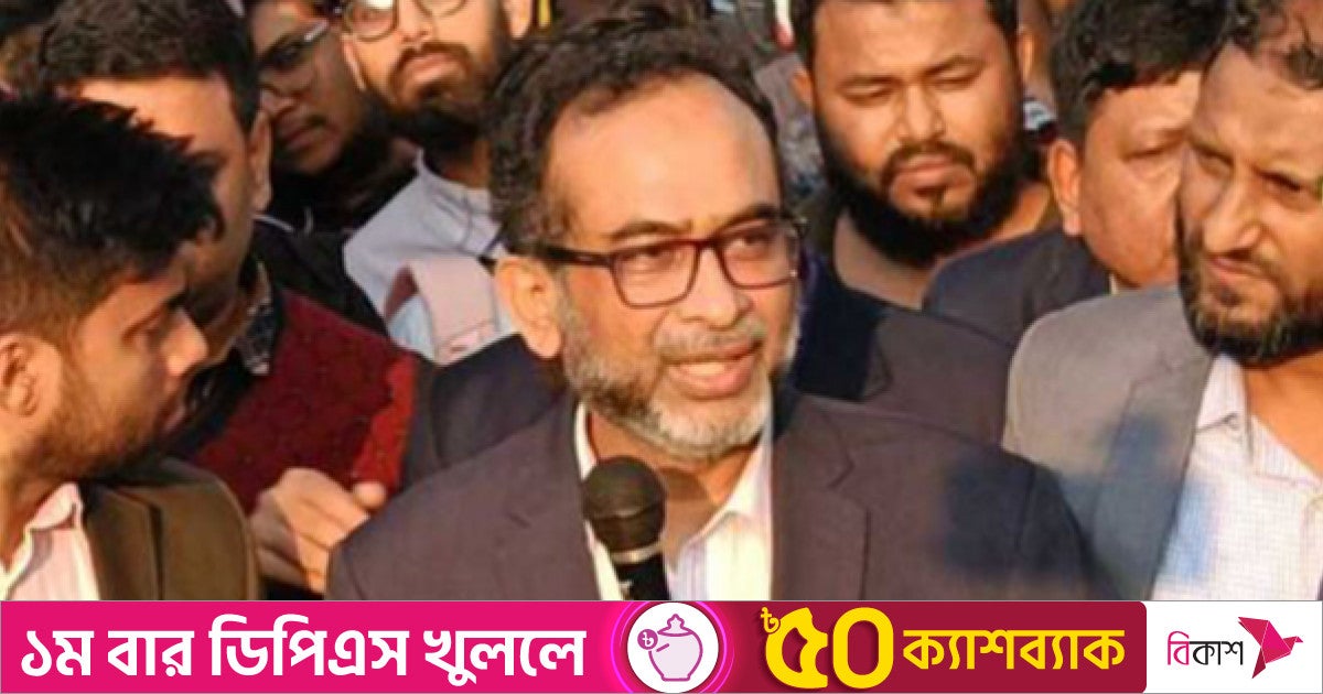 চিকিৎসকদের শাহবাগ ছাড়ার অনুরোধ বিএসএমএমইউ ভিসির, বললেন—পাশে আছি